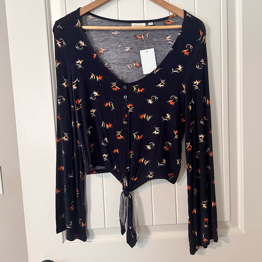 Parc & Lex cropped button tie front cottage core shirt top Women’s size small